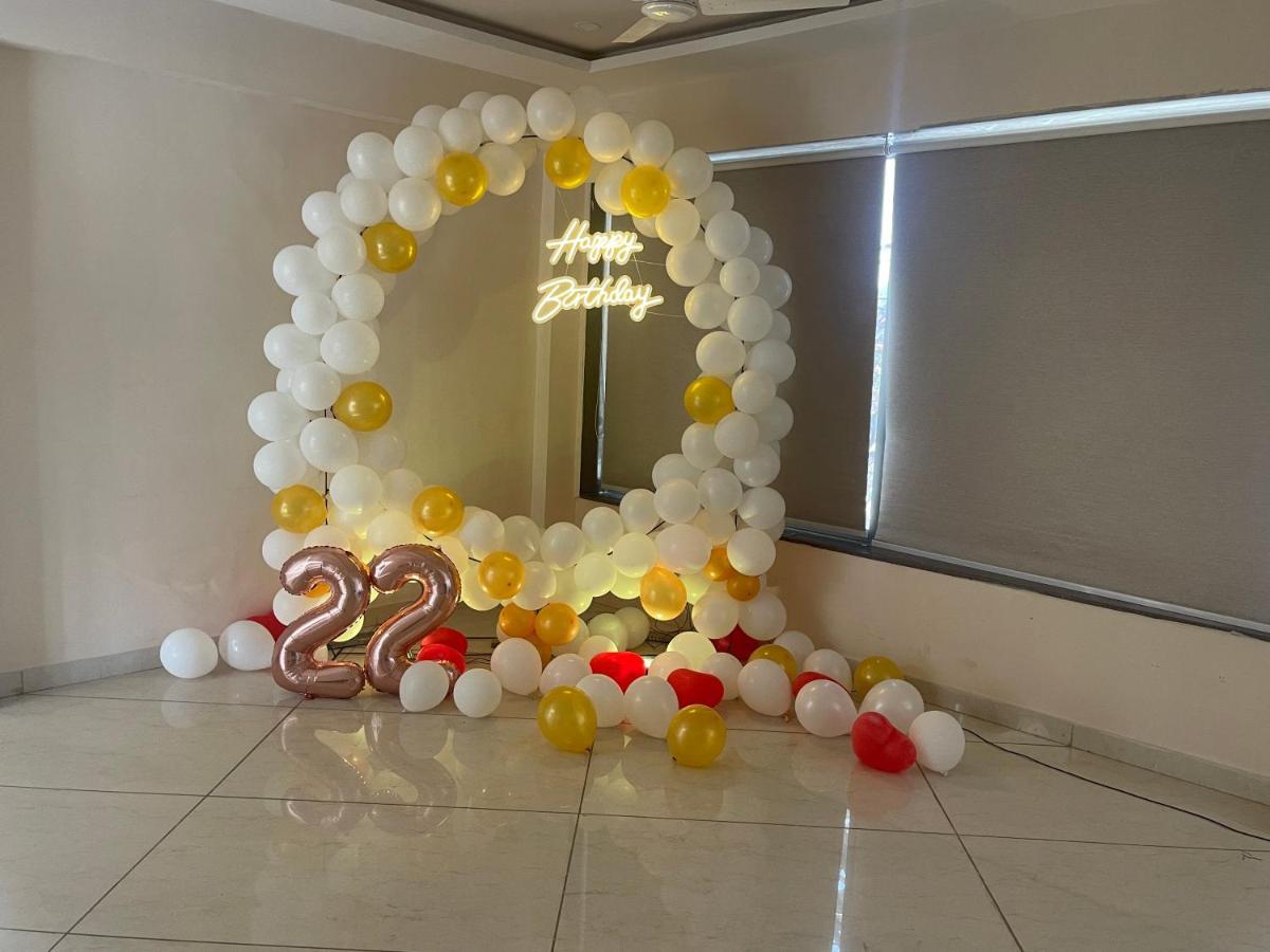 Heaven 7 Hotel & Resort Himatnagar Екстериор снимка